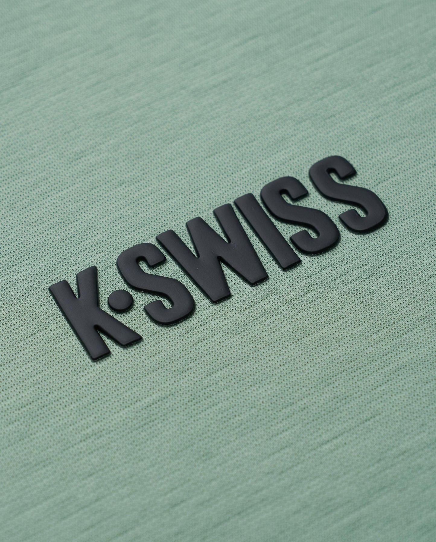 1713352-207 | K- SWISS X ANDREY RUBLEV UNISEX LOOSE FIT T-SHIRT | KHAKI
